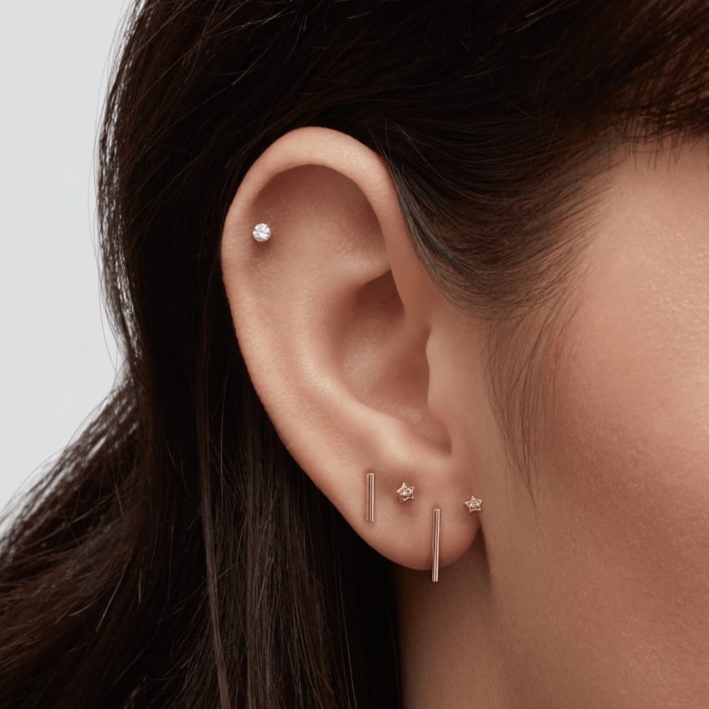 Diamond Solitaire Star Threaded Stud Earring – Rose Gold